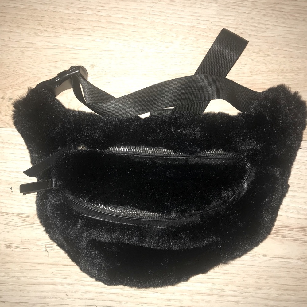 Faux fur fanny pack